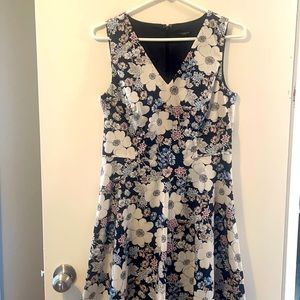 Ann Taylor Petite Floral Dress